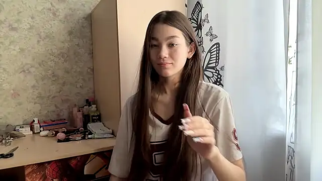 Cuteviola online show from February 16, 12:40 am