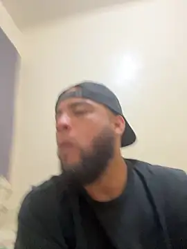 LeoPR00 online show from October 17, 3:20 am