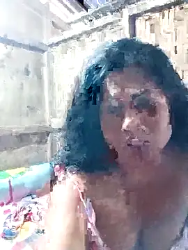 Snapshot of slutty_pinay12 chatting on November 11, 1:38 am slutty pinay12 online show from November 11, 1:38 am