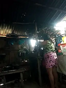 Snapshot of slutty_pinay12 chatting on November 14, 6:01 am slutty pinay12 online show from November 14, 6:01 am