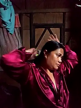 Snapshot of slutty_pinay12 chatting on November 16, 2:33 pm slutty pinay12 online show from November 16, 2:33 pm