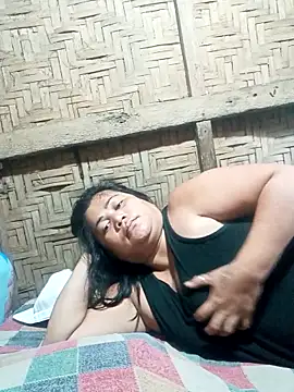 Snapshot of slutty_pinay12 chatting on November 23, 2:22 am slutty pinay12 online show from November 23, 2:22 am