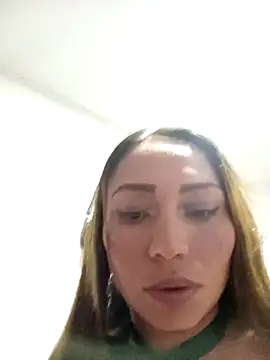 Snapshot of sweethellen30 chatting on September 13, 7:13 pm sweethellen30 online show from September 13, 7:13 pm