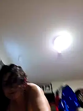 Snapshot of Trixtbang chatting on October 9, 9:46 pm Trixtbang online show from October 9, 9:46 pm