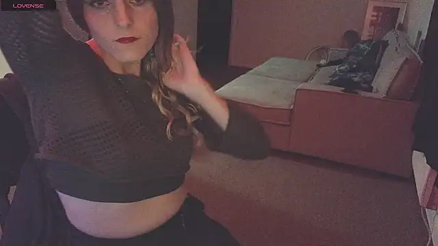 Snapshot of EnbyGamerChick chatting on September 23, 11:41 pm EnbyGamerChick online show from September 23, 11:41 pm