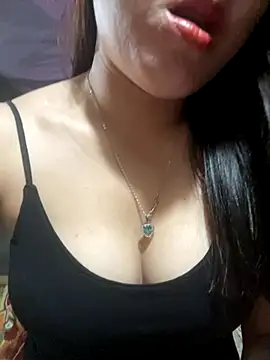 Luna-ass online show from October 25, 12:40 am