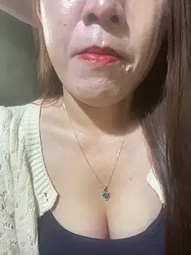 Luna-ass online show from March 1, 12:45 am