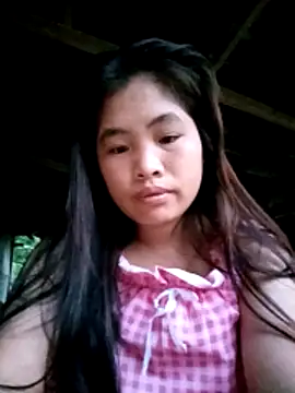 Luyen004 online show from April 27, 10:30 pm