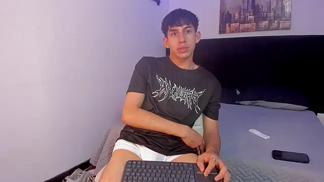 Aaron Spencer13 online show from October 28, 5:26 pm