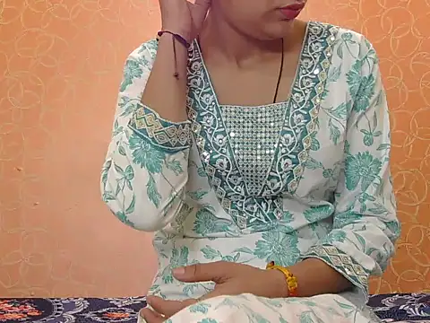 Snapshot of soniya_babby chatting on December 3, 4:31 am soniya babby online show from December 3, 4:31 am