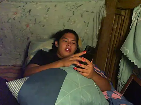 Huntrix2025 online show from October 14, 11:44 am