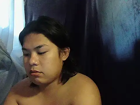 Huntrix2025 online show from February 8, 12:14 am