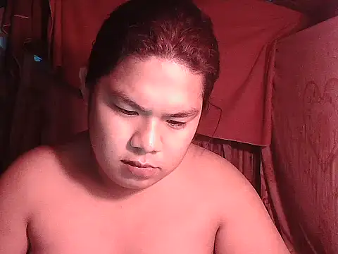 Snapshot of Huntrix2025 chatting on June 8, 8:20 pm Huntrix2025 online show from June 8, 8:20 pm