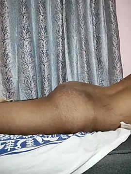 varun69247 online show from February 26, 6:18 pm