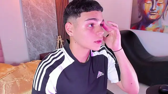 james jonnes online show from October 4, 8:07 pm