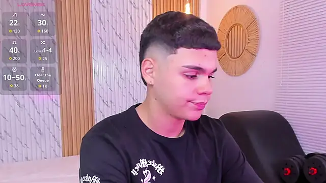 james jonnes online show from October 14, 8:09 pm