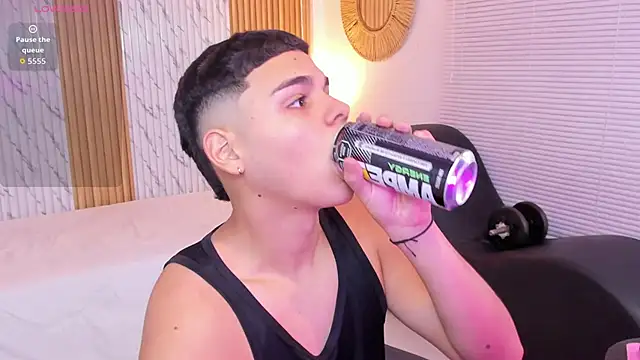 james jonnes online show from October 15, 7:47 pm