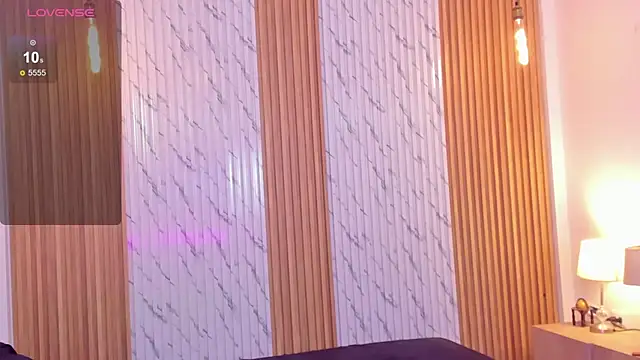 james jonnes online show from November 24, 7:57 pm