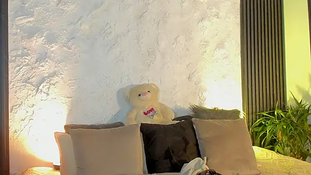 joselin rouse online show from November 22, 11:53 am