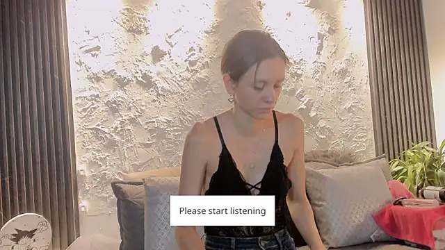 Snapshot of joselin_rouse chatting on June 1, 12:51 pm joselin rouse online show from June 1, 12:51 pm