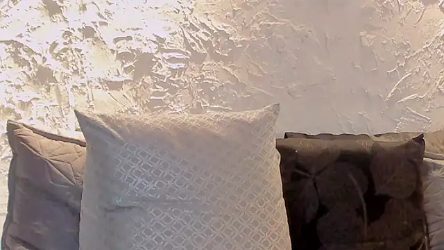 joselin rouse online show from July 28, 4:39 pm