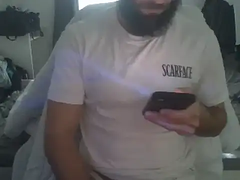 Snapshot of flambeur93 chatting on February 13, 10:55 am flambeur93 online show from February 13, 10:55 am