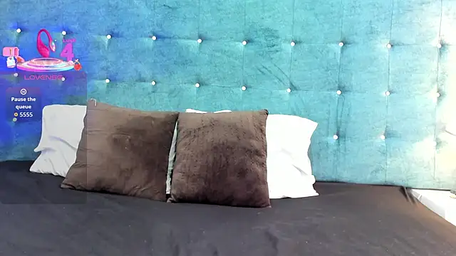 Snapshot of LiilyAdams chatting on November 15, 8:16 pm LiilyAdams online show from November 15, 8:16 pm