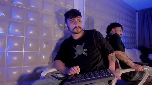 Jack Daniel   online show from November 30, 12:25 am