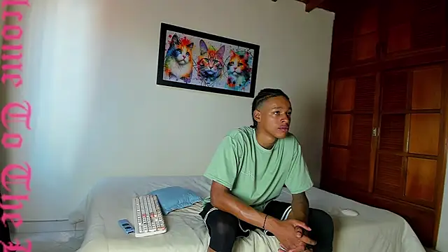 Snapshot of jordan_mm420 chatting on November 17, 6:57 pm jordan mm420 online show from November 17, 6:57 pm