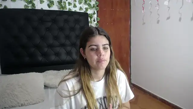 isabel 09 online show from February 27, 7:03 pm