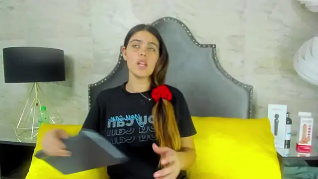 Snapshot of isabel_09 chatting on June 30, 5:14 pm isabel 09 online show from June 30, 5:14 pm