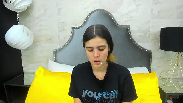 Snapshot of isabel_09 chatting on July 29, 6:50 pm isabel 09 online show from July 29, 6:50 pm