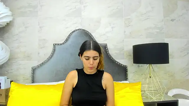 Snapshot of isabel_09 chatting on July 31, 5:23 pm isabel 09 online show from July 31, 5:23 pm