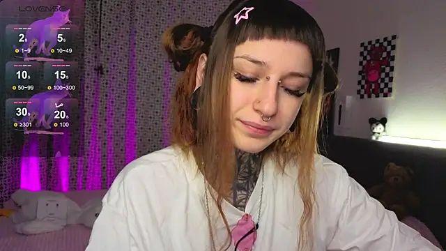 LilithPoison online show from November 7, 6:08 pm