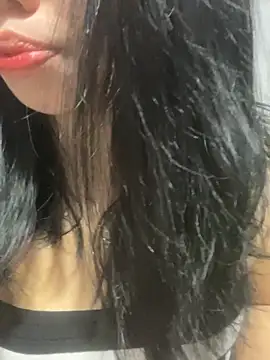 Snapshot of Rose-babyx chatting on May 26, 1:29 pm Rose-babyx online show from May 26, 1:29 pm