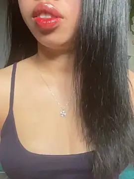 Snapshot of Rose-babyx chatting on July 28, 2:40 am Rose-babyx online show from July 28, 2:40 am