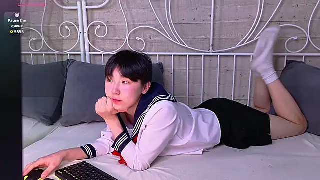 HeejinWang online show from December 16, 4:28 am