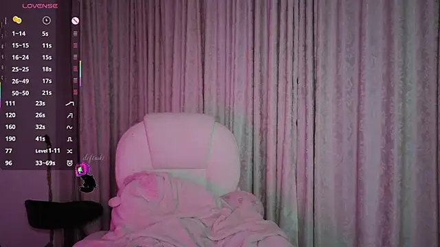 Snapshot of stephymoon_ chatting on September 12, 4:23 am stephymoon online show from September 12, 4:23 am