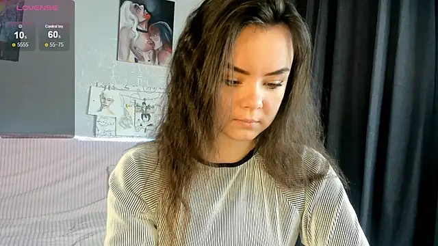 Snapshot of Gentle_Ariel chatting on December 3, 1:35 am Gentle Ariel online show from December 3, 1:35 am