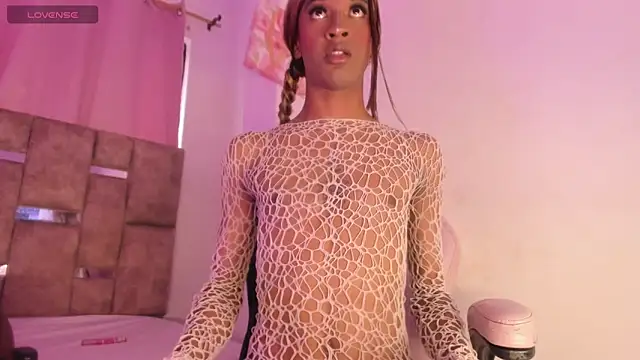 Mia royal online show from June 13, 3:43 pm