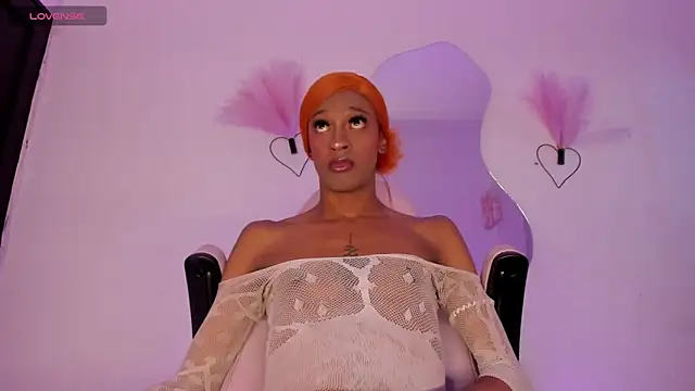 Mia royal online show from June 16, 9:17 pm