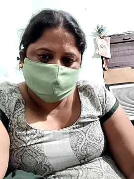 Mmm143 online show from October 19, 9:48 pm