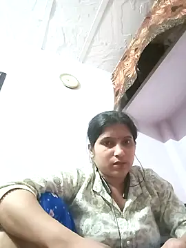 aliya-jaan71 online show from April 20, 4:21 pm