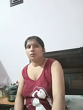 Snapshot of aliya-jaan71 chatting on July 28, 6:20 pm aliya-jaan71 online show from July 28, 6:20 pm