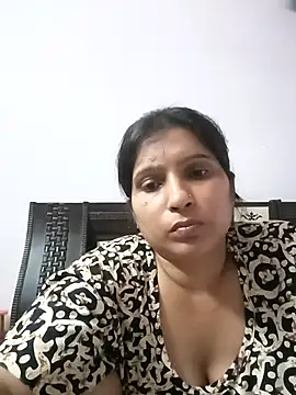 Snapshot of aliya-jaan71 chatting on July 30, 12:31 am aliya-jaan71 online show from July 30, 12:31 am