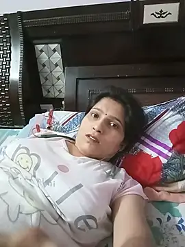 Snapshot of aliya-jaan71 chatting on August 1, 9:25 pm aliya-jaan71 online show from August 1, 9:25 pm