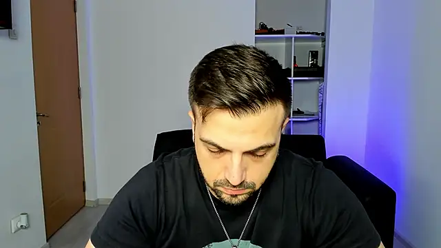 Snapshot of Jace_Thorne chatting on October 26, 5:52 pm Jace Thorne online show from October 26, 5:52 pm