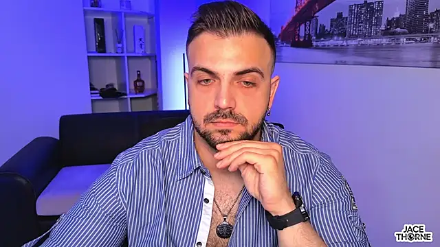 Snapshot of Jace_Thorne chatting on June 7, 5:44 am Jace Thorne online show from June 7, 5:44 am