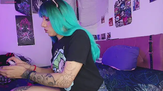 Snapshot of agathaaiko6 chatting on November 24, 11:59 pm agathaaiko6 online show from November 24, 11:59 pm