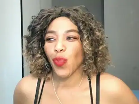 Lillyan N online show from November 16, 11:27 am